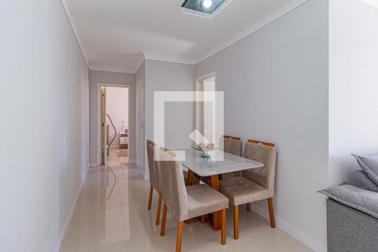 Sala de apartamento para alugar com 2 quartos, 60m² em Bussocaba, Osasco