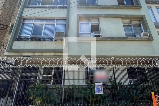Fachada de apartamento à venda com 3 quartos, 75m² em Maracanã, Rio de Janeiro