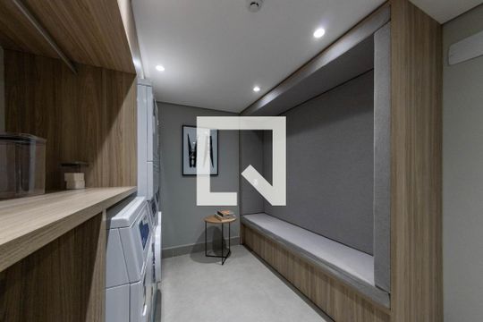 Área comum - Lavanderia de kitnet/studio para alugar com 1 quarto, 30m² em Jardim Independência , São Paulo