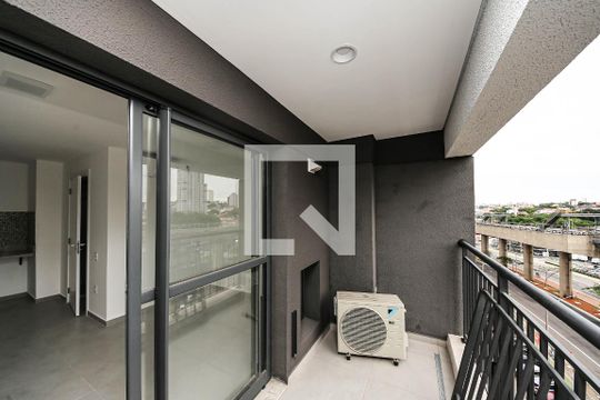Varanda de kitnet/studio para alugar com 1 quarto, 30m² em Jardim Independência , São Paulo