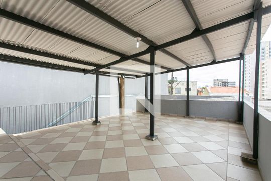 Terraço de casa à venda com 2 quartos, 100m² em Vila Carrao, São Paulo