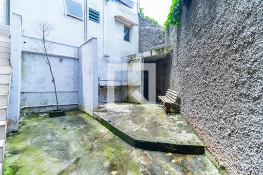 Área de Lazer de casa para alugar com 1 quarto, 35m² em Vila Erna, São Paulo