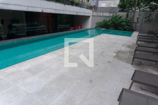 Área comum - Piscina de kitnet/studio para alugar com 1 quarto, 74m² em Bela Vista, São Paulo