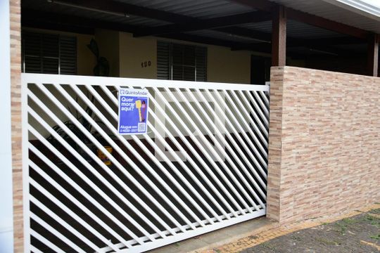 Fachada de casa à venda com 3 quartos, 200m² em Vila Zilda Natel, Sumaré