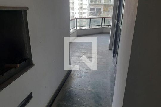 Apartamento à venda com 4 quartos, 181m² em Itaim Bibi, São Paulo