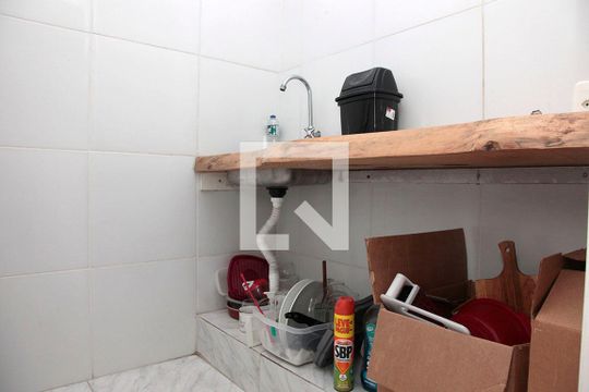 Cozinha de apartamento para alugar com 1 quarto, 30m² em Centro Histórico, Porto Alegre