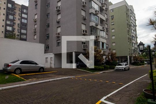 Fachada do bloco de apartamento para alugar com 2 quartos, 55m² em Nonoai, Porto Alegre