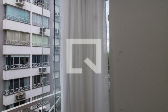Varanda Sala de apartamento para alugar com 2 quartos, 55m² em Nonoai, Porto Alegre