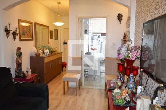 Sala de apartamento à venda com 3 quartos, 72m² em Liberdade, São Paulo