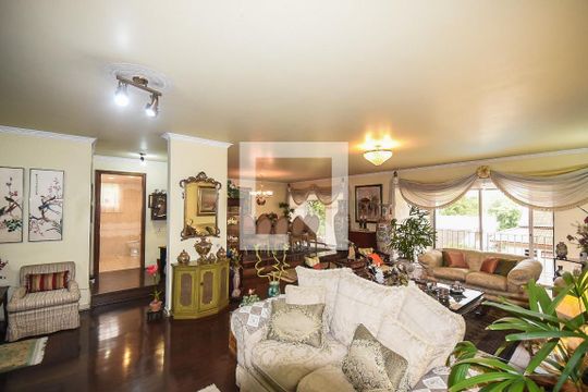 Casa à venda com 4 quartos, 519m² em Jardim Guedala, São Paulo
