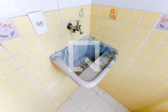 Área de Serviço de apartamento à venda com 2 quartos, 48m² em Jardim Peri, São Paulo