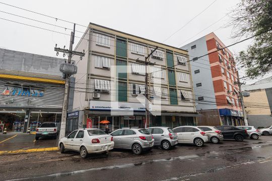 Fachada do Prédio de apartamento à venda com 2 quartos, 70m² em São João, Porto Alegre