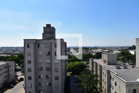 Quarto 2  de apartamento para alugar com 2 quartos, 50m² em Xaxim, Curitiba
