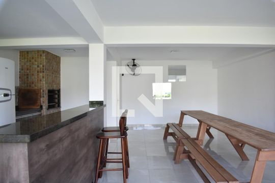 Área comum - Churrasqueira de apartamento para alugar com 2 quartos, 50m² em Xaxim, Curitiba