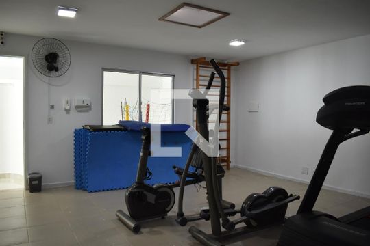 Área comum - Academia de apartamento para alugar com 2 quartos, 50m² em Xaxim, Curitiba