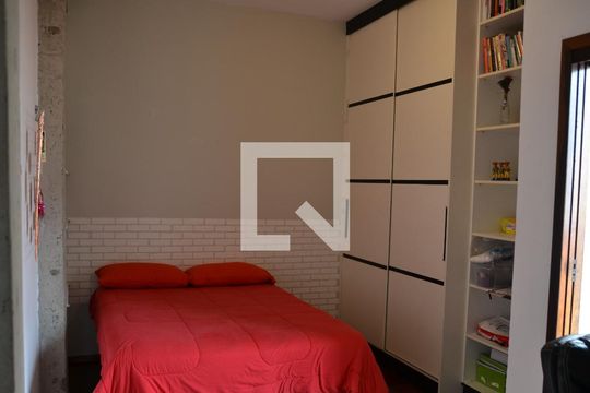 Suite 1 de casa à venda com 4 quartos, 235m² em Rudge Ramos, São Bernardo do Campo