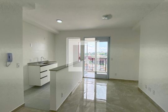 Apartamento à venda com 2 quartos, 56m² em Nova Aldeinha/aldeia, Barueri