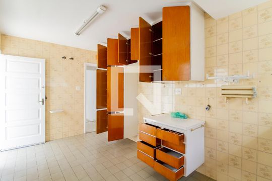 Cozinha de casa à venda com 3 quartos, 125m² em Jardim Aeroporto, São Paulo