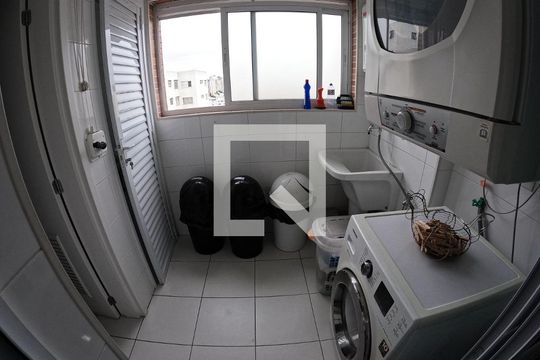 ÁREA DE SERVIÇO de apartamento à venda com 2 quartos, 94m² em Água Branca, São Paulo