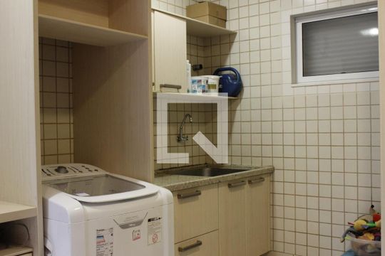 Área de Serviço de casa de condomínio à venda com 5 quartos, 1000m² em Sítios de Recreio Gramado, Campinas