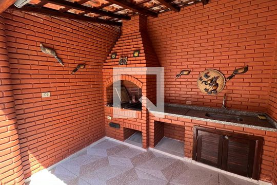 Churrasqueira de casa à venda com 5 quartos, 650m² em Sumaré, São Paulo