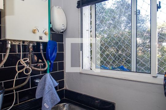 Área de Serviço de apartamento à venda com 2 quartos, 57m² em Teresópolis, Porto Alegre
