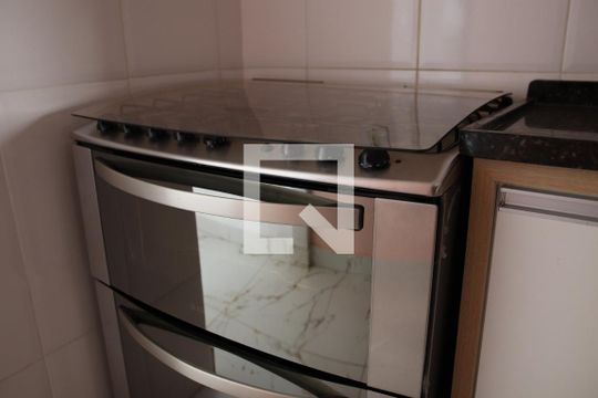 Cozinha de apartamento para alugar com 3 quartos, 75m² em 	Riacho Fundo I, Brasília