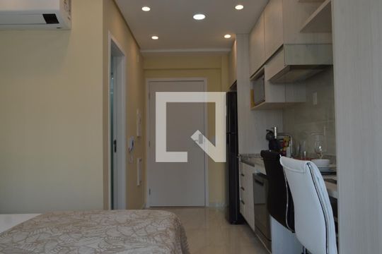 Quarto de kitnet/studio para alugar com 1 quarto, 23m² em Paraíso, São Paulo