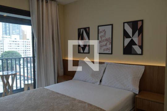 Quarto de kitnet/studio para alugar com 1 quarto, 23m² em Paraíso, São Paulo