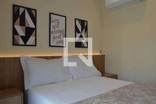 Quarto de kitnet/studio para alugar com 1 quarto, 23m² em Paraíso, São Paulo