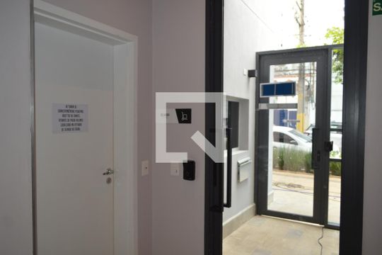 Hall de Serviço de kitnet/studio para alugar com 1 quarto, 23m² em Paraíso, São Paulo