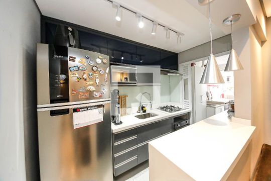 Cozinha de apartamento à venda com 2 quartos, 110m² em Vila Ema, São Paulo