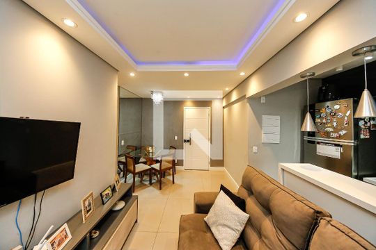 Sala de apartamento à venda com 2 quartos, 110m² em Vila Ema, São Paulo