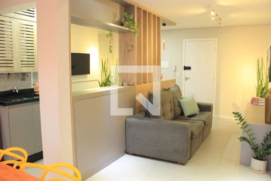 Sala de apartamento para alugar com 2 quartos, 54m² em Vila Galvão, Guarulhos