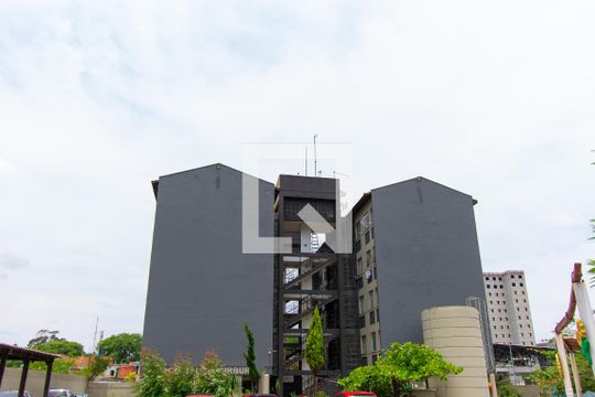 Fachada de apartamento à venda com 2 quartos, 44m² em Fazenda da Juta, São Paulo