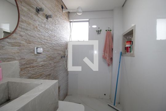 Banheiro de apartamento à venda com 1 quarto, 40m² em Vila Londrina, São Paulo