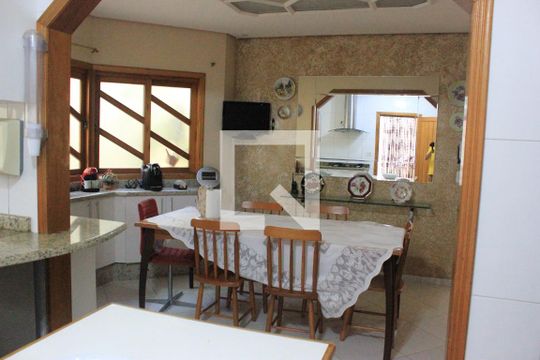 Cozinha de casa à venda com 3 quartos, 166m² em Vila São Judas Tadeu, Guarulhos