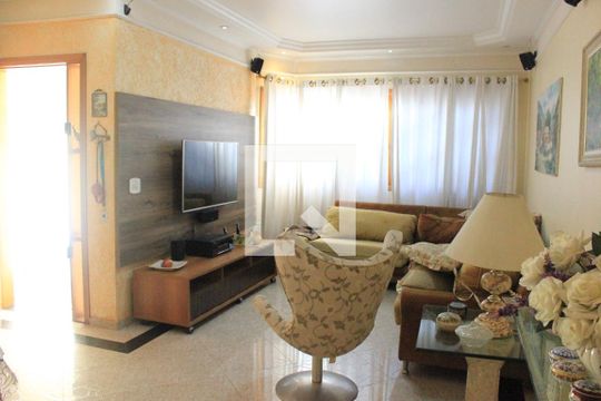 Sala de casa à venda com 3 quartos, 166m² em Vila São Judas Tadeu, Guarulhos