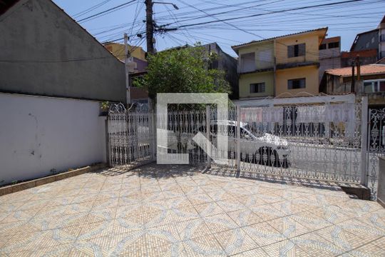 Garagem de casa à venda com 3 quartos, 210m² em Fazenda Aricanduva, São Paulo