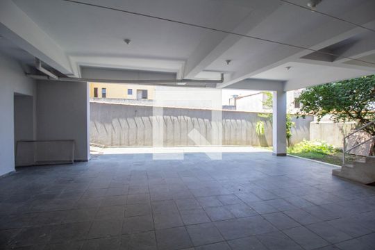 Área de Serviço de casa à venda com 3 quartos, 210m² em Fazenda Aricanduva, São Paulo