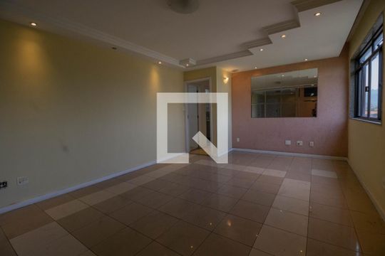 Sala  de apartamento à venda com 4 quartos, 150m² em Taquara, Rio de Janeiro
