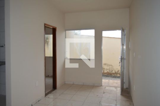 Sala de casa de condomínio à venda com 3 quartos, 63m² em Colonial, Contagem