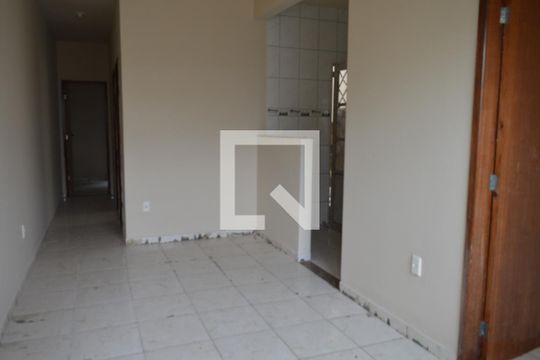 Sala de casa de condomínio à venda com 3 quartos, 63m² em Colonial, Contagem