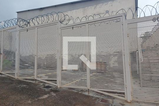 Fachada de casa de condomínio à venda com 3 quartos, 63m² em Colonial, Contagem