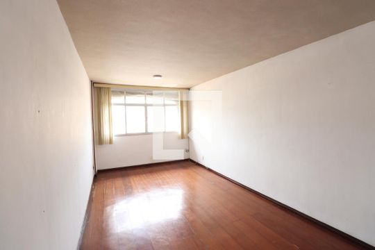 Sala de apartamento para alugar com 2 quartos, 90m² em Nova Cidade, São Gonçalo