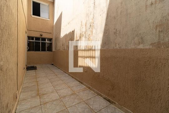 Quintal de casa para alugar com 3 quartos, 210m² em Vila Gumercindo, São Paulo