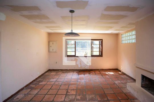 Sala de Estar de casa para alugar com 3 quartos, 800m² em Eldorado, Diadema