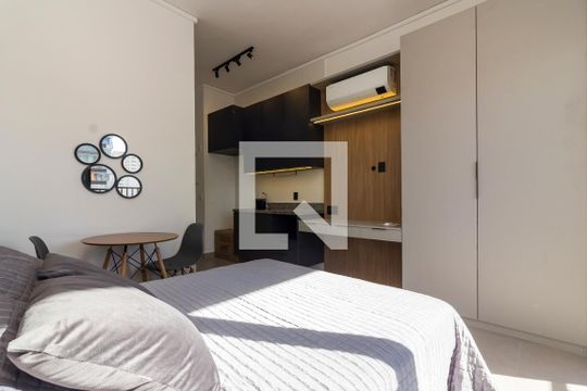 Kitnet  de kitnet/studio para alugar com 1 quarto, 25m² em Pinheiros, São Paulo