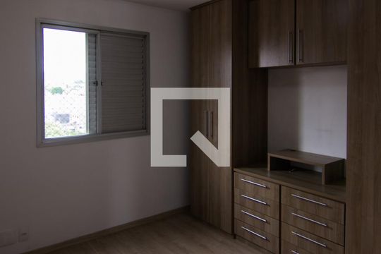 Suíte de apartamento à venda com 3 quartos, 84m² em Vila das Merces, São Paulo