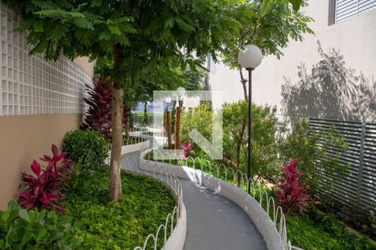 Área comum de apartamento para alugar com 2 quartos, 44m² em Canhema, Diadema